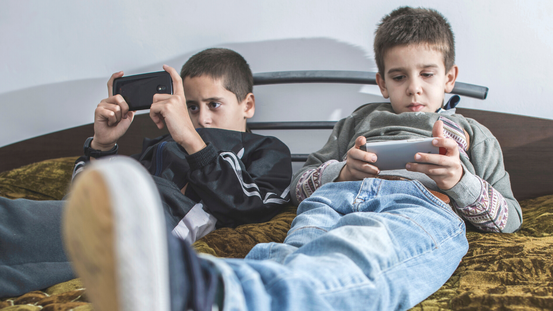 What is “Text Neck” and How Can You Prevent your Kids from Having it?